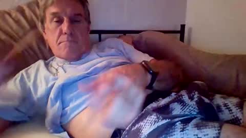 yeah_baby6988 online show from 11-12-25, 06:36