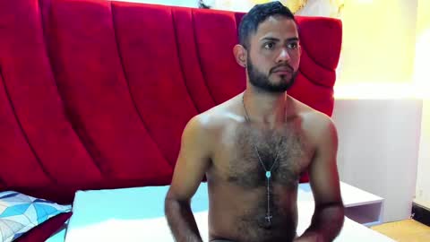 Snapshot of yeferson_scott chatting on 10-28-25, 07:27 Yeferson online show from 10-28-25, 07:27