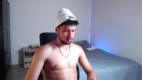 yeff online show from 10-05-25, 01:48