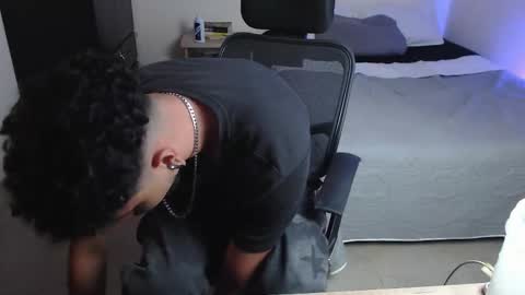 yeff online show from 10-14-25, 11:49