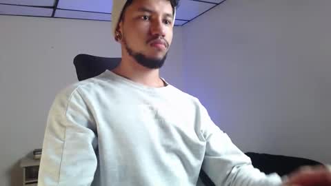 yeff online show from 10-31-25, 01:28