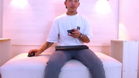 Yeison online show from 11-13-25, 11:20