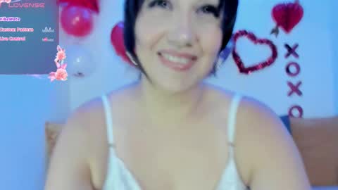 Yelena Owens online show from 02-17-25, 01:25