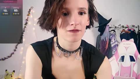 Liya online show from 10-10-25, 03:33