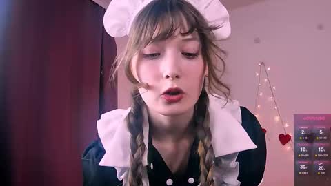 Snapshot of yellow_songbird chatting on 03-05-26, 05:09 Liya online show from 03-05-26, 05:09