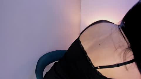 Yen online show from 10-25-25, 12:45