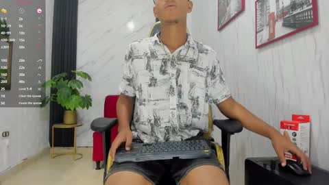 M O R E N O online show from 11-04-25, 10:09