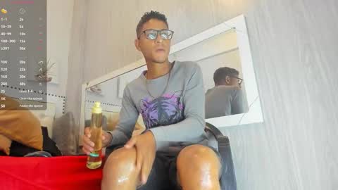 M O R E N O online show from 11-24-25, 08:52