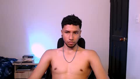 Yeff ind. model  online show from 01-17-25, 10:45