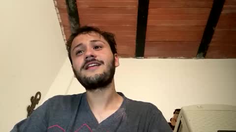 Yero online show from 11-19-25, 08:42