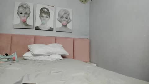 yess__daddy online show from 02-06-25, 10:15