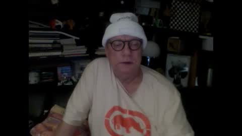 yessex247 online show from 10-18-25, 05:10