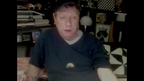 yessex247 online show from 10-25-25, 03:36