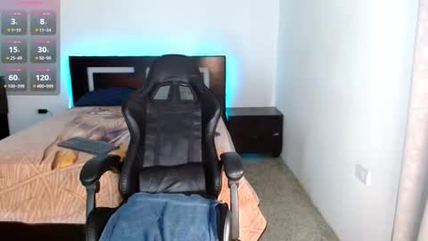 Snapshot of yessibunny chatting on 10-23-25, 12:59 Yessica online show from 10-23-25, 12:59