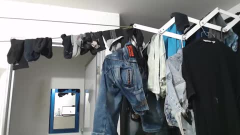 Snapshot of yessica_08 chatting on 10-26-25, 08:48 yessica and andres online show from 10-26-25, 08:48