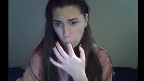 Kira online show from 10-11-25, 01:20