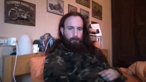 yeti_92 online show from 02-22-25, 04:19