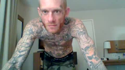 yfwb69xxx online show from 11-18-25, 11:58