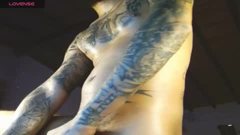 Snapshot of yio__cohen chatting on 01-11-25, 09:36 yio cohen online show from 01-11-25, 09:36