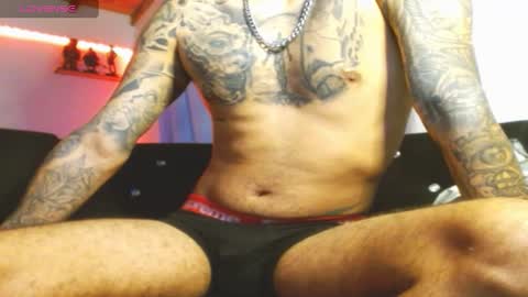 Snapshot of yio__cohen chatting on 03-11-25, 06:21 yio cohen online show from 03-11-25, 06:21