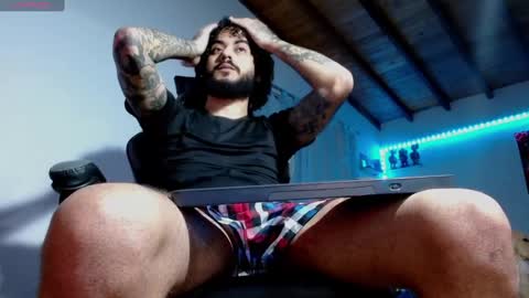 Snapshot of yio__cohen chatting on 10-08-25, 12:41 yio cohen online show from 10-08-25, 12:41