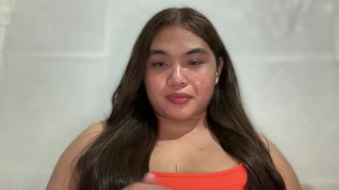 yllana love online show from 01-24-25, 08:00