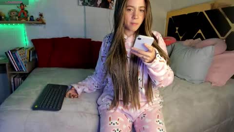 lucy online show from 01-07-26, 05:32