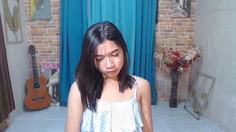 Snapshot of ymee_shane18 chatting on 01-22-25, 05:37 ymee_shane18 online show from 01-22-25, 05:37