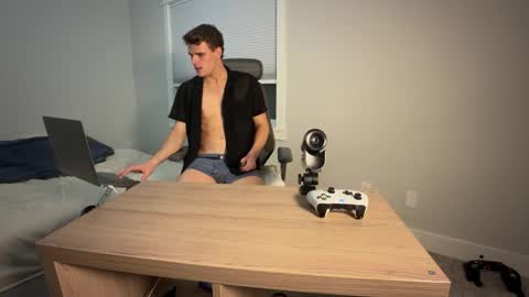 yngdesire1 online show from 02-09-26, 08:18