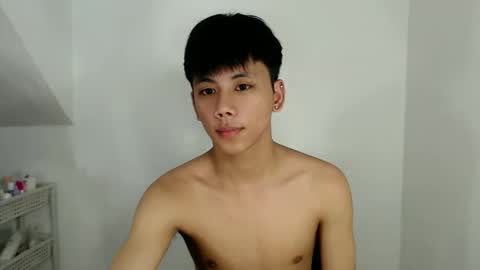 Snapshot of ynotyu chatting on 02-07-26, 07:06 ynotyu online show from 02-07-26, 07:06