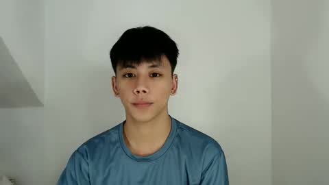 Snapshot of ynotyu chatting on 02-21-26, 02:23 ynotyu online show from 02-21-26, 02:23