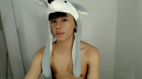 Snapshot of ynotyu chatting on 02-23-26, 08:28 ynotyu online show from 02-23-26, 08:28