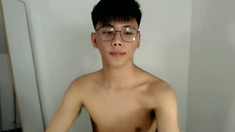 Snapshot of ynotyu chatting on 03-06-26, 08:38 ynotyu online show from 03-06-26, 08:38