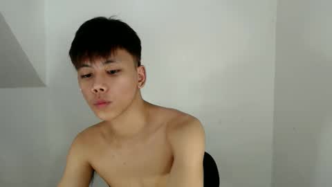 Snapshot of ynotyu chatting on 03-15-26, 03:34 ynotyu online show from 03-15-26, 03:34