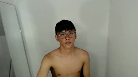 Snapshot of ynotyu chatting on 04-03-26, 04:38 ynotyu online show from 04-03-26, 04:38