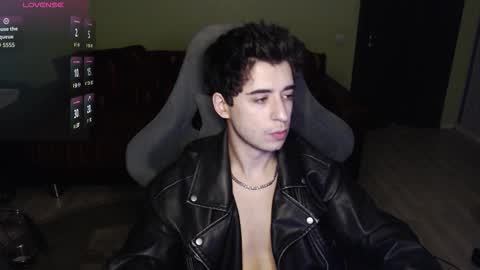 Snapshot of yofukashi chatting on 09-09-25, 02:11 yofukashi online show from 09-09-25, 02:11