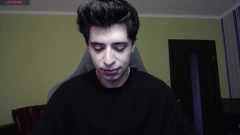 Snapshot of yofukashi chatting on 10-21-25, 08:04 yofukashi online show from 10-21-25, 08:04