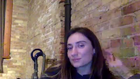 Snapshot of yogagirl777 chatting on 02-04-25, 02:49 Ann Marie online show from 02-04-25, 02:49