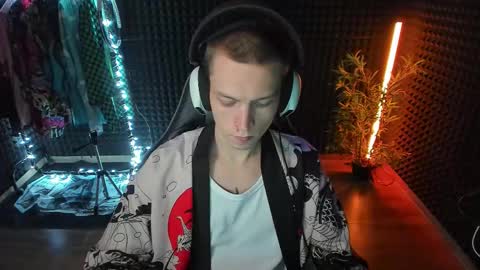 You can ask my name in pm online show from 11-08-25, 04:18