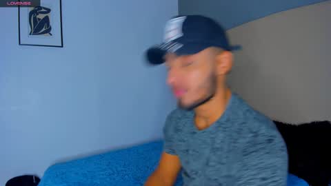 Yoi Olimpo online show from 12-04-24, 11:52