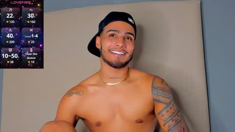 Yoi Olimpo online show from 12-30-24, 09:19