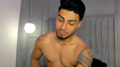 Yoi Olimpo online show from 02-25-25, 12:03