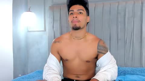 Yoi Olimpo online show from 03-05-25, 03:18