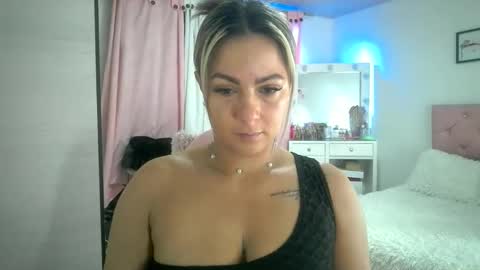 Snapshot of yokiko_daring chatting on 10-13-25, 12:49 yokiko online show from 10-13-25, 12:49