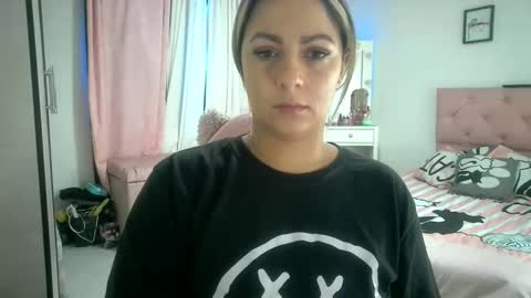 Snapshot of yokiko_daring chatting on 10-30-25, 02:07 yokiko online show from 10-30-25, 02:07