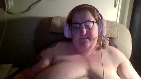 Snapshot of yomoopy chatting on 01-28-25, 07:43 yomoopy online show from 01-28-25, 07:43