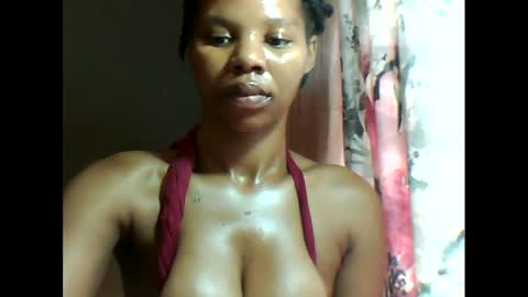 Snapshot of yoncexx25 chatting on 03-04-25, 07:51 amazingkellyxx online show from 03-04-25, 07:51