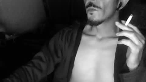 Snapshot of yorshgodsex chatting on 11-18-25, 07:57 Vlad online show from 11-18-25, 07:57