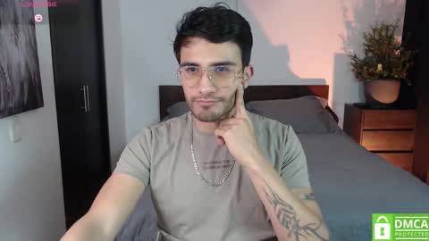 Snapshot of yoshy_man chatting on 10-16-25, 03:18 yoshy_man online show from 10-16-25, 03:18