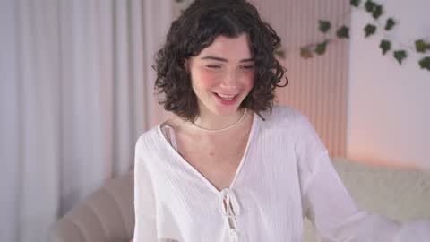 Snapshot of you_fell_in_love chatting on 12-11-24, 07:09 Elizabeth brunette -- Darline blonde online show from 12-11-24, 07:09